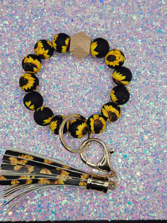 Sunflower Wristlet with sunflower fringe